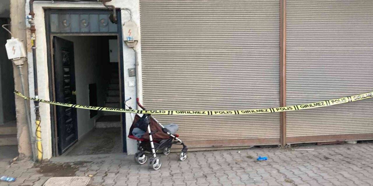 Annelerinin evde bıraktığı 3 çocuk çıkan yangında hayatını kaybetti