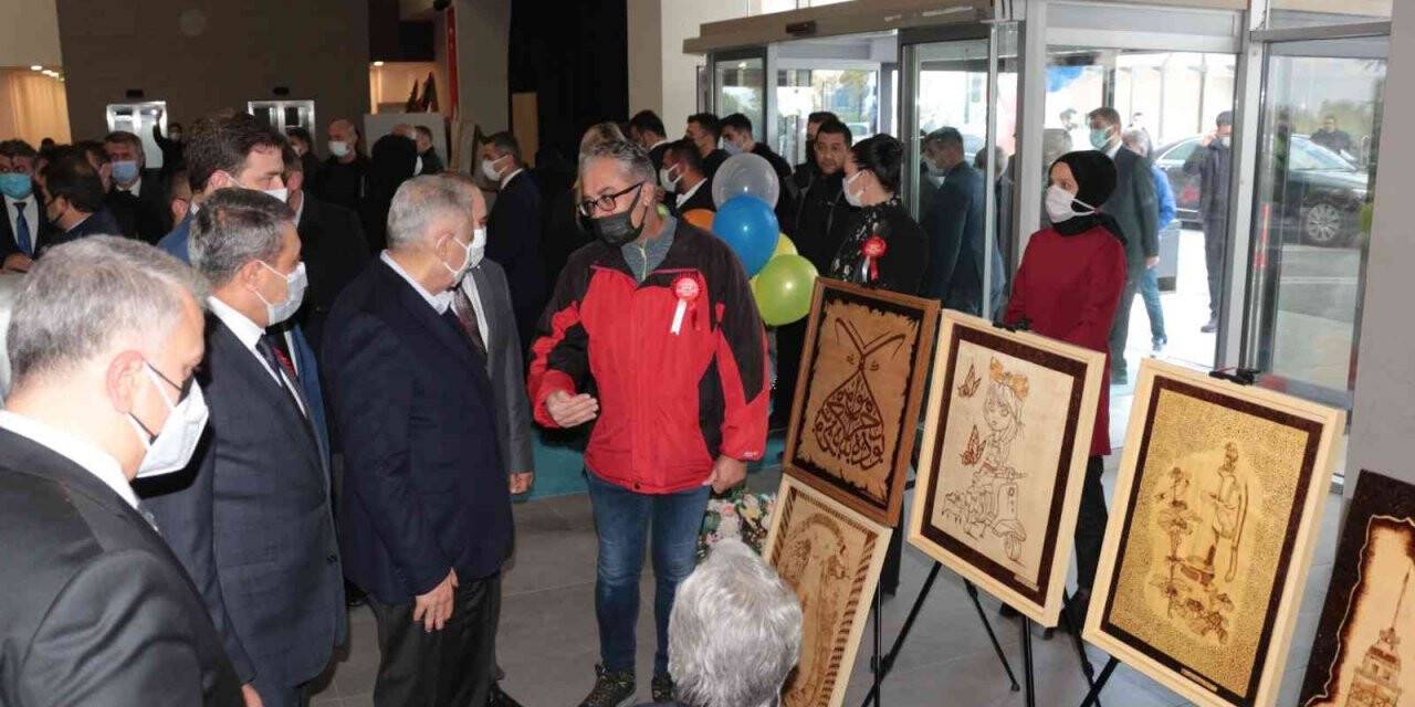 Binali Yıldırım, Balıkesir’de engelli vatandaşlarla buluştu