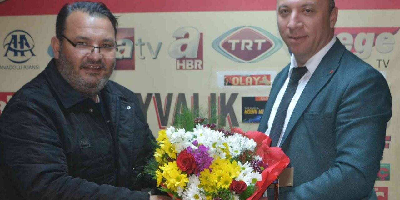 Ayvalık’ta İlçe Milli Eğitim Müdürü Bahadır engellileri unutmadı