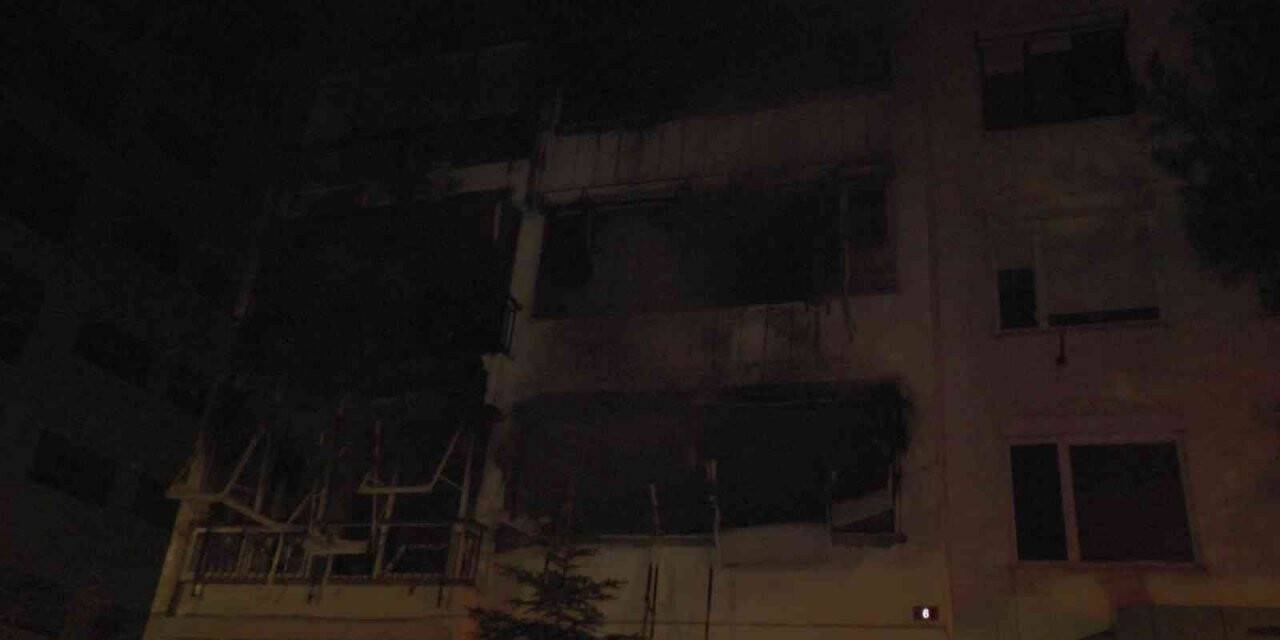 Kadıköy’de 10 katlı apartmanda yangın paniği