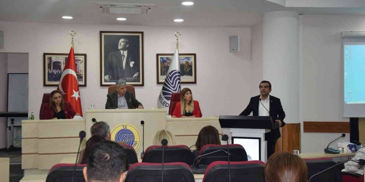 Meclis toplantısında CHP’li Vursavuş’tan ilginç öneri