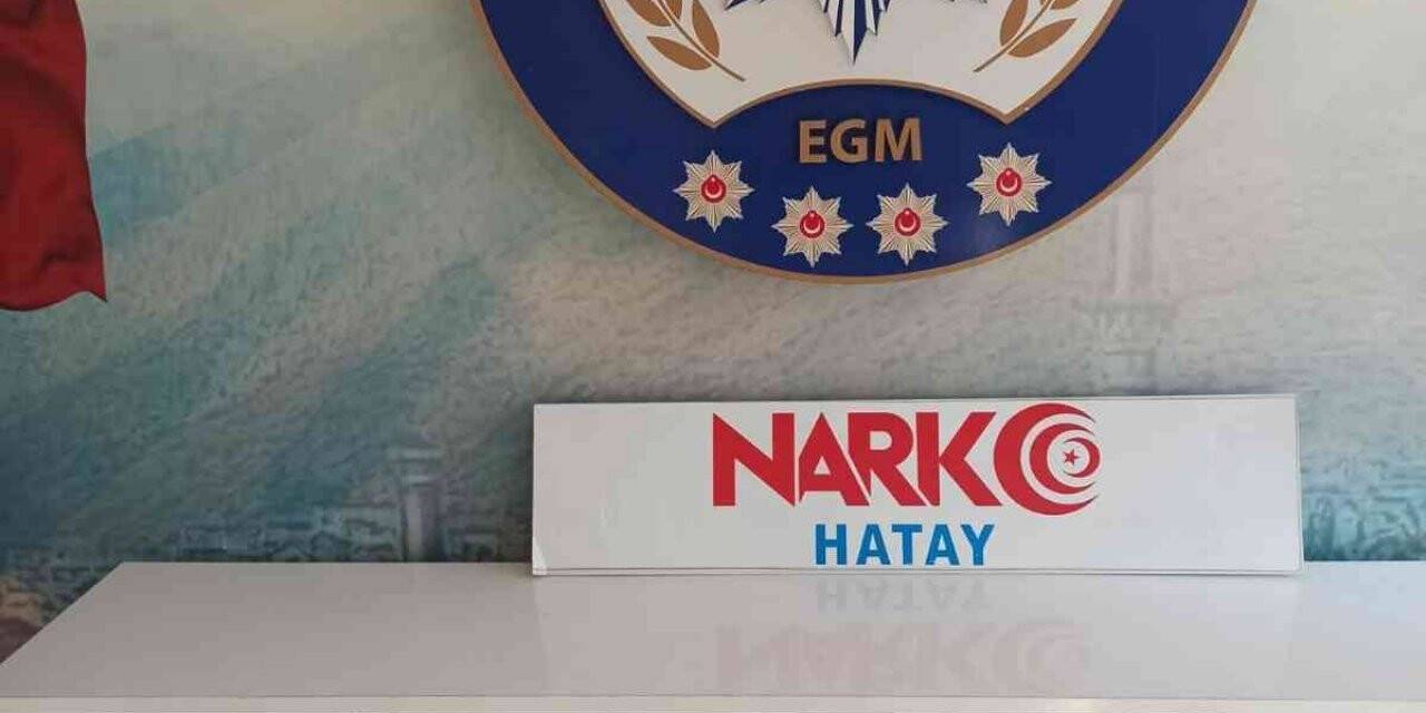 Hatay’da bir araçta esrar ele geçirildi