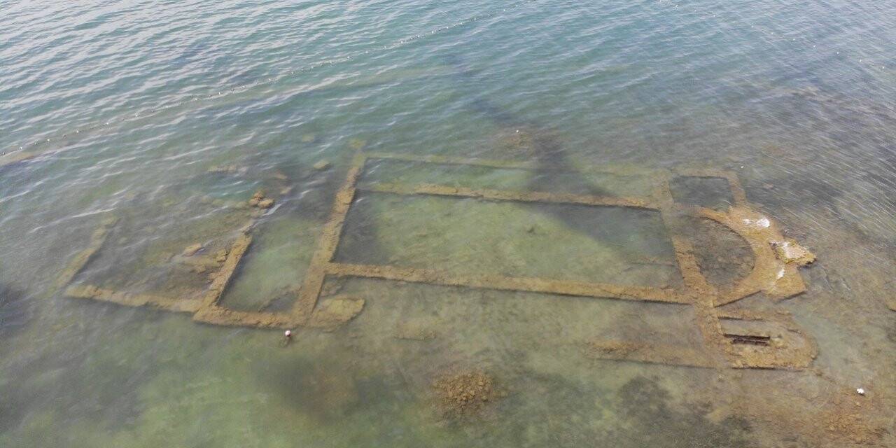 İznik’teki tarihi bazilika kuraklıktan dolayı su üstüne çıktı