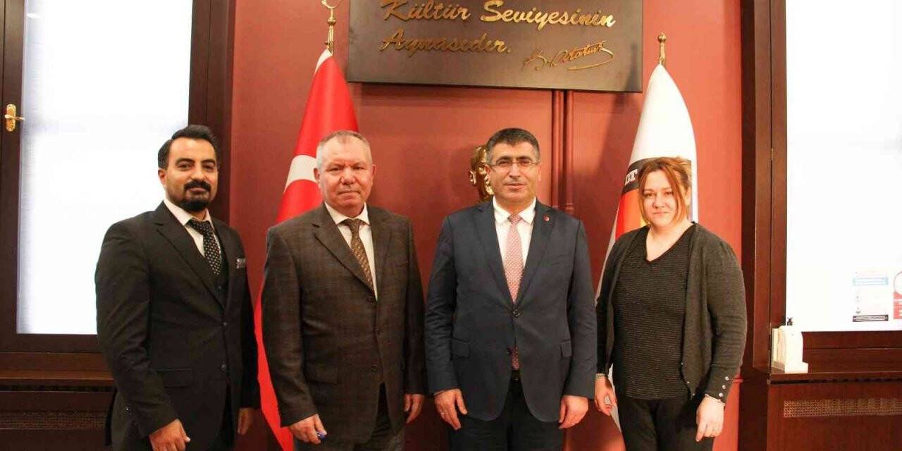 NEVÜ’de her ay tiyatro sahnelenecek