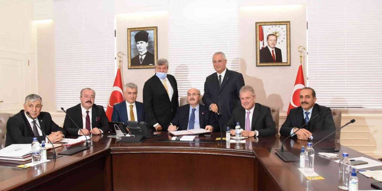 Dikili TDİOSB, jeotermal arama ruhsatının kullanım hakkını aldı