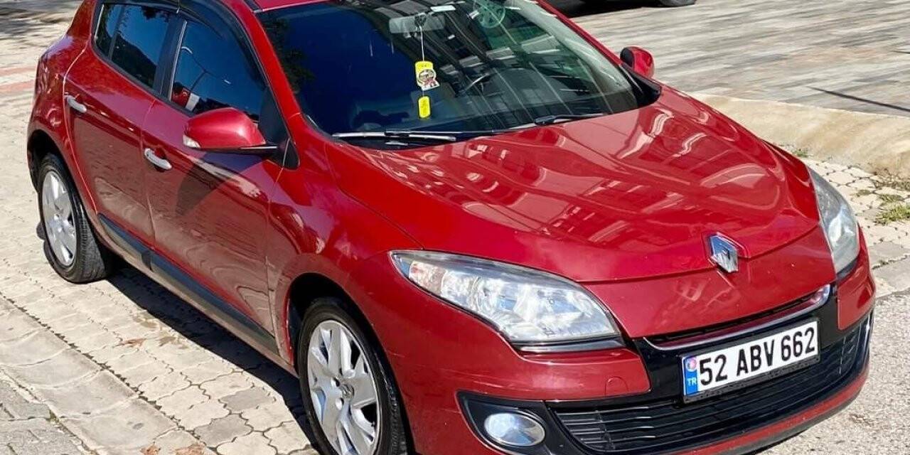 Ordu’dan çaldıkları araçla İstanbul’a gelen 3 çocuk yakalandı