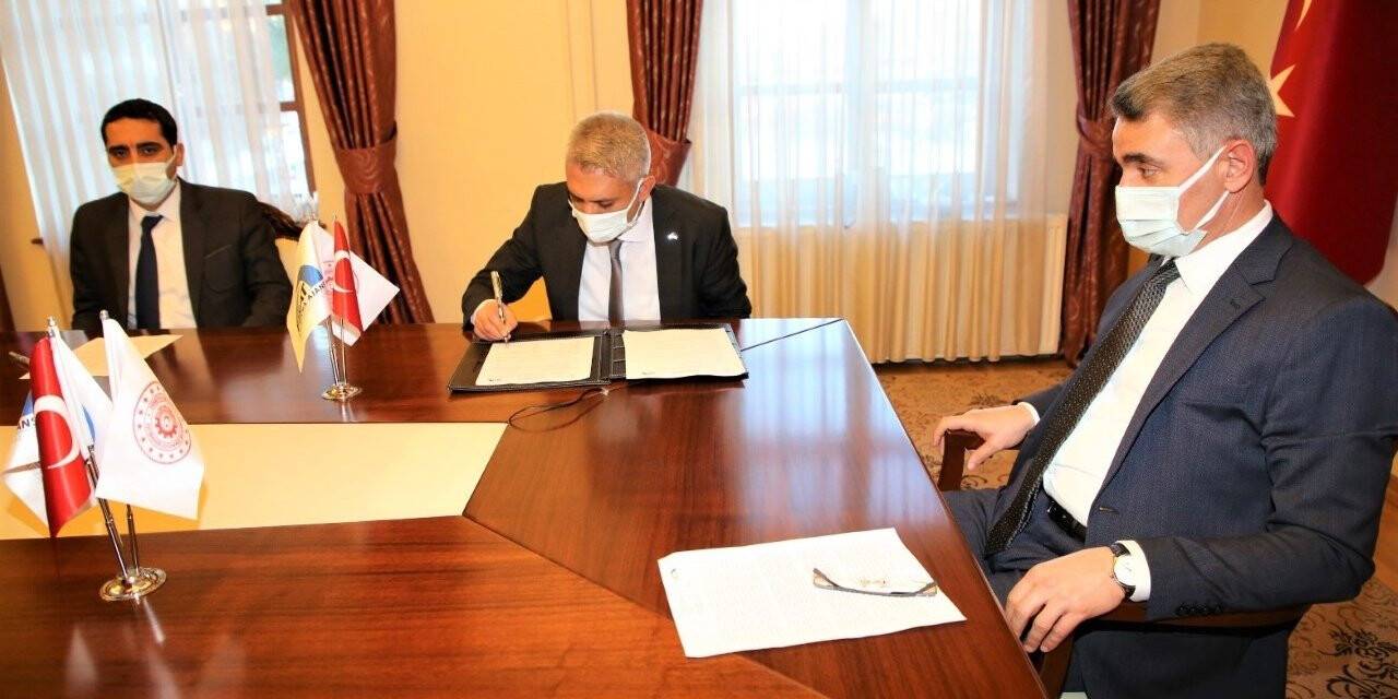 Malatya 1.OSB Fabrika Kuluçkası Projesi imzaları atıldı