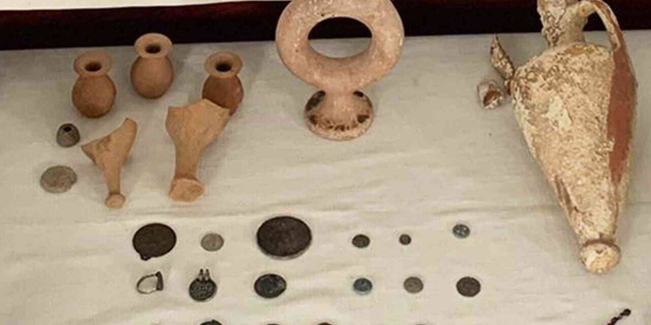 Hitit dönemine ait vazo ele geçirildi