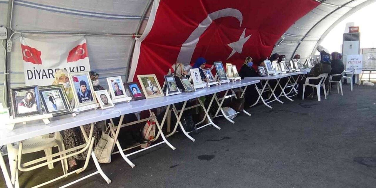 Evlat nöbetindeki ailelerin direnişi kararlılıkla sürüyor