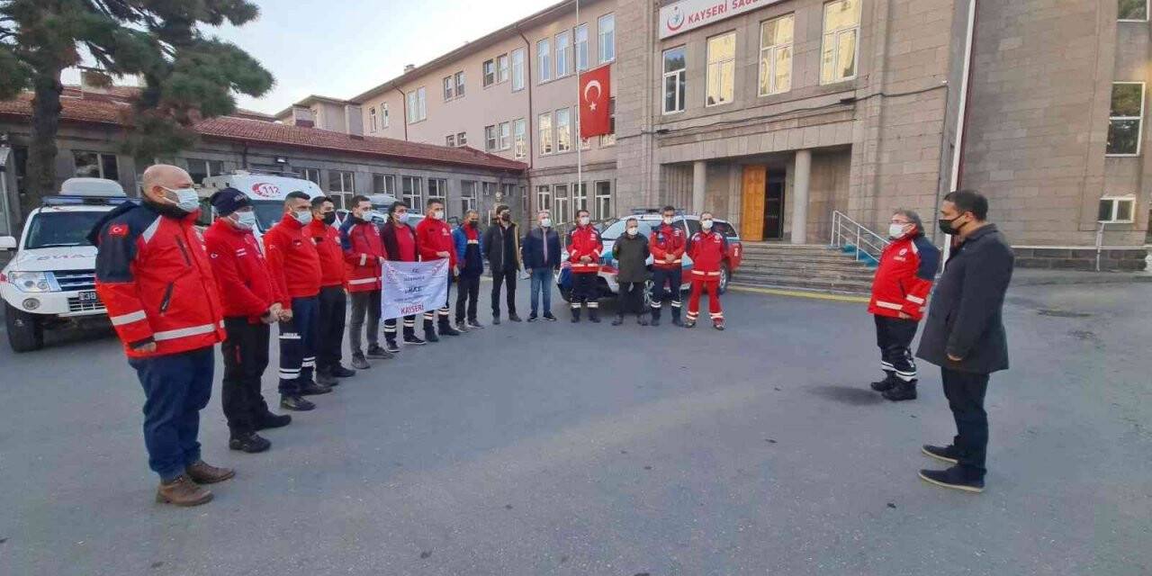 Kayseri UMKE gönüllüleri il dışı görevinde