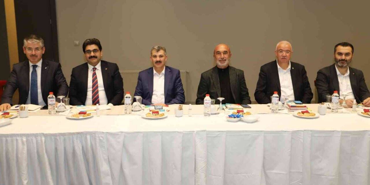 Başkan Çopuroğlu, İç Anadolu İl Başkanları İstişare Toplantısın katıldı