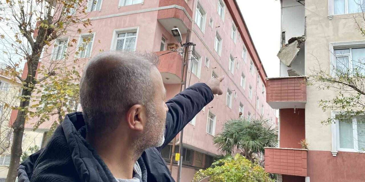 Güngören’de bir binanın 3’üncü katında bulunan balkon çöktü