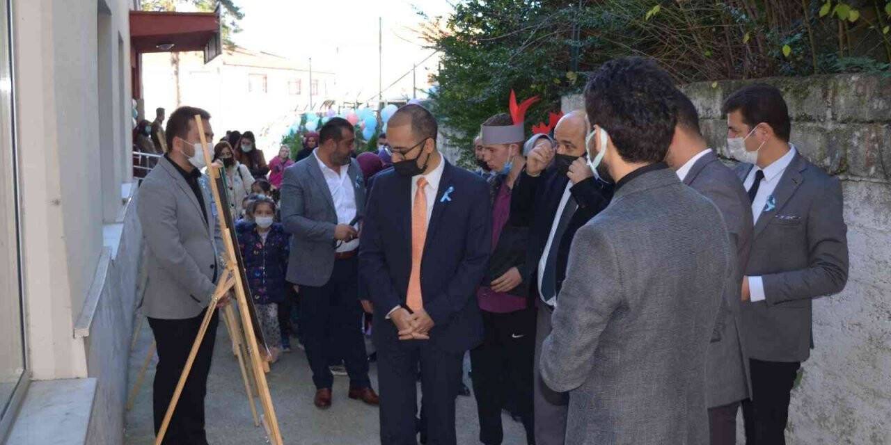 Kaymakam Yılmaz, Özel Eğitim öğrencilerini engelliler günü’nde yalnız bırakmadı