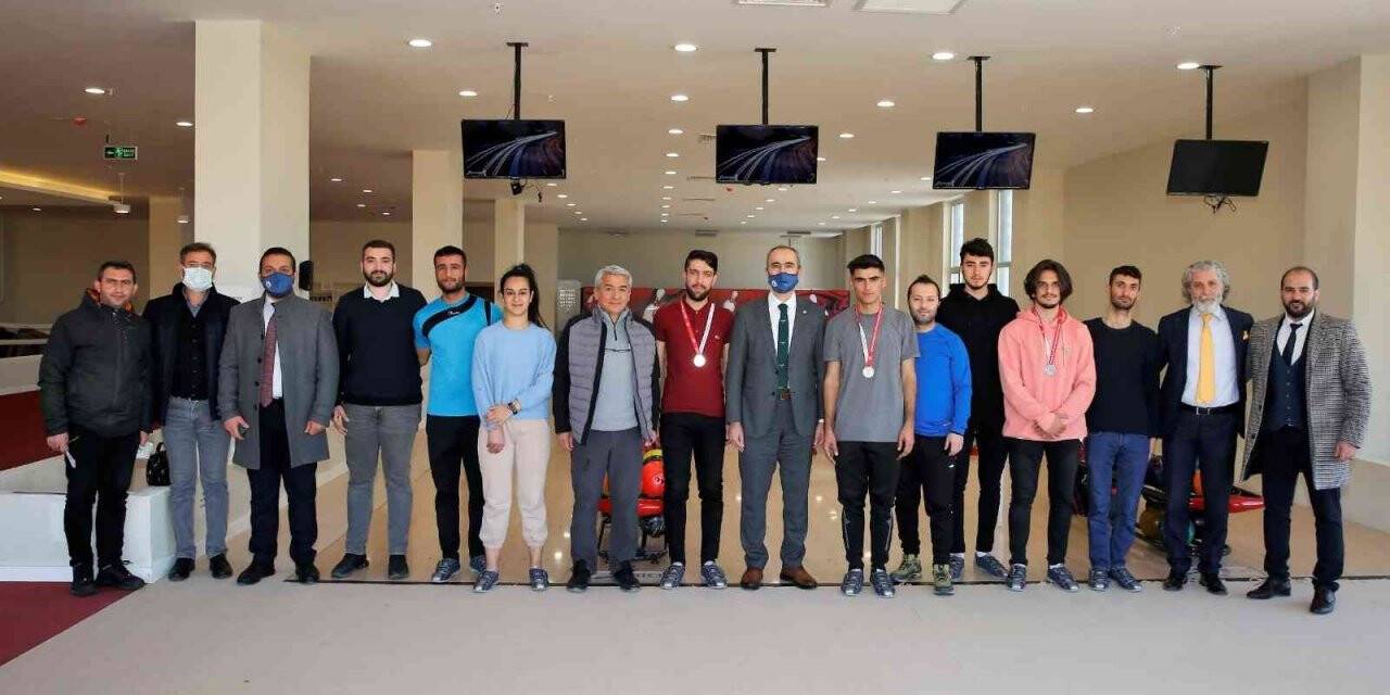 Bayburt’ta Dünya Gönüllüler Günü etkinliği