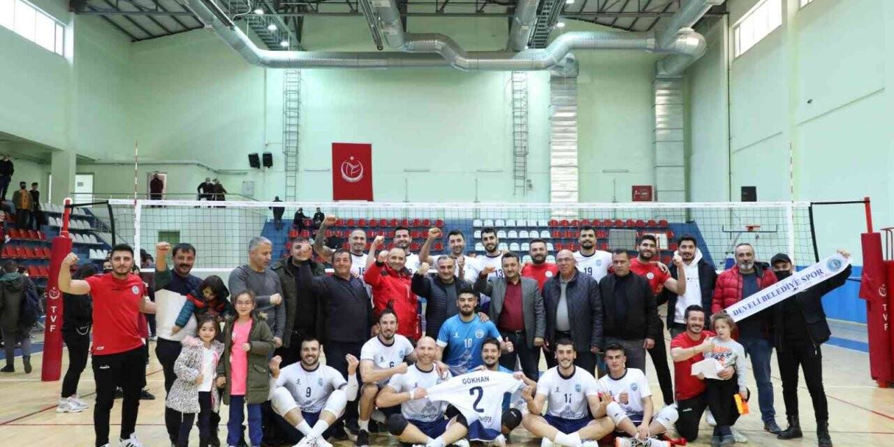Develi Belediyespor evinde hata yapmadı