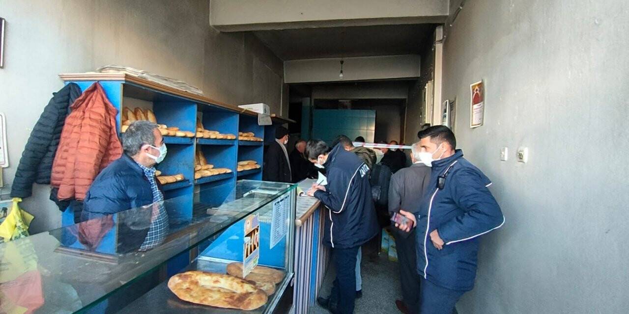 Erciş’te yüksek fiyata ekmek satan 42 fırına ceza
