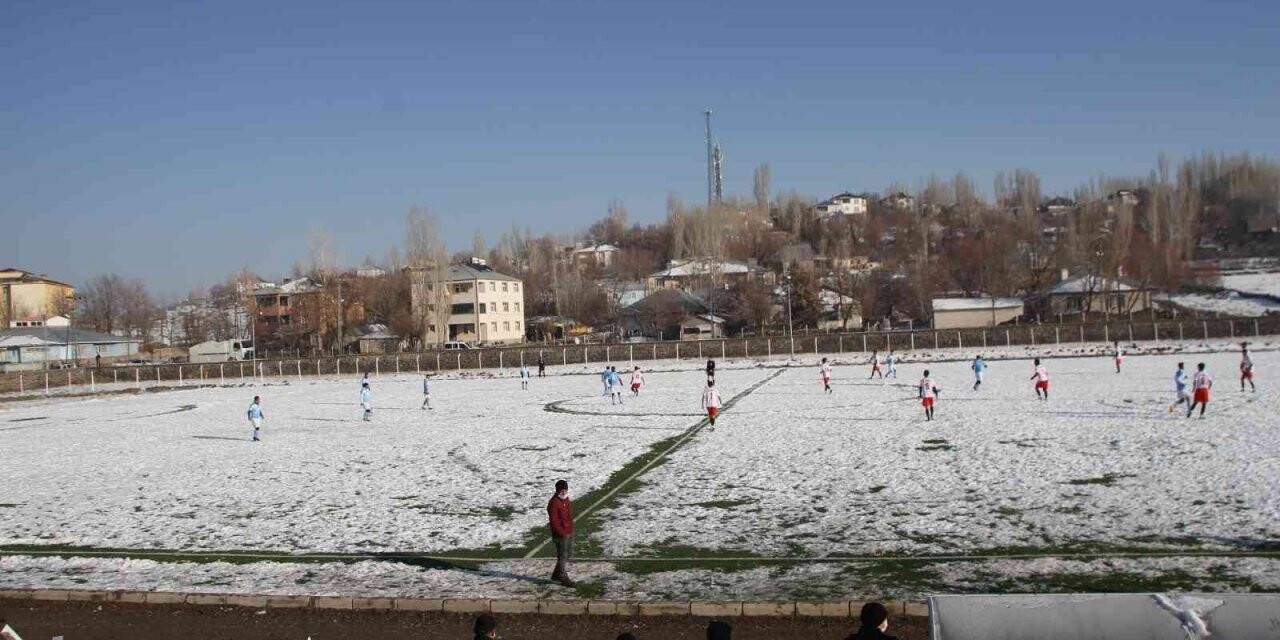 1071 Malazgirt Spor ile Hasköy Yıldırım Spor berabere kaldı