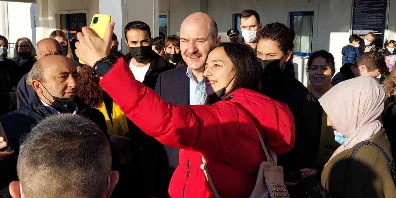 Bakan Soylu’ya Z kuşağı sevgisi