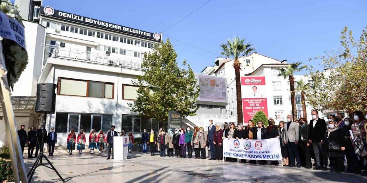 Büyükşehir Kadın Meclisi Ata’nın huzurunda