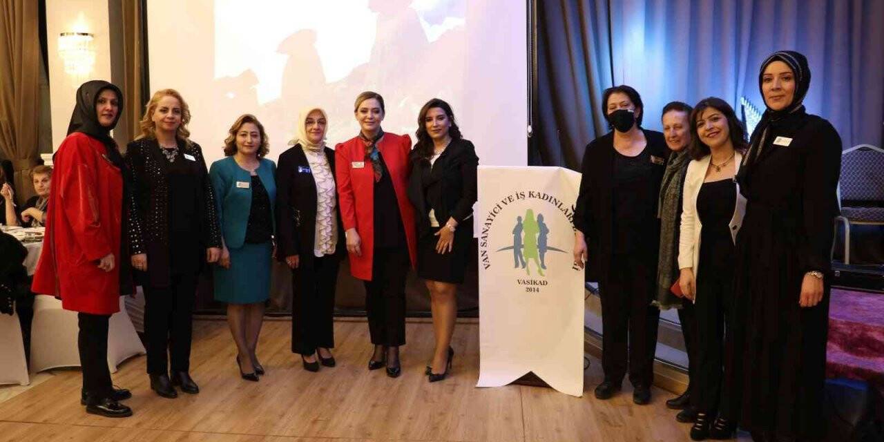 İş kadınlarından Van gecesi