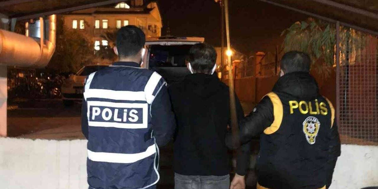 Fethiye’de, turistten döviz çaldığı öne sürülen zanlı tutuklandı