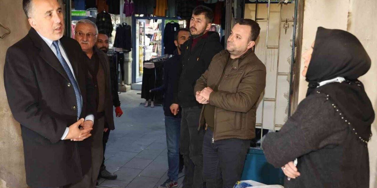 Başkan Savran’dan iş yeri yanan esnafa ziyaret