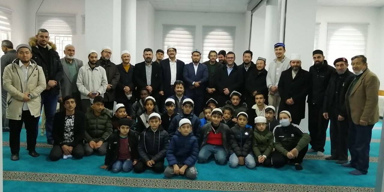 Uluslararası Öğrenciler Kur-an’ı güzel okumak için yarıştı