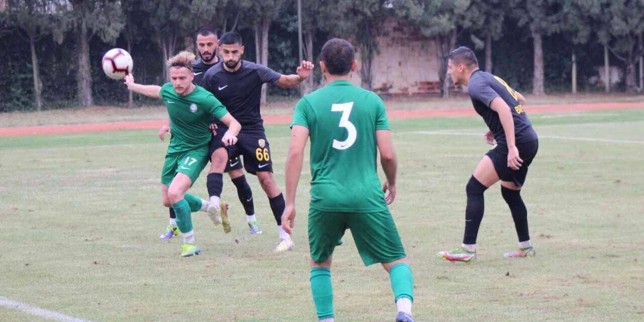 Salihli Belediyespor tek golle yıkıldı