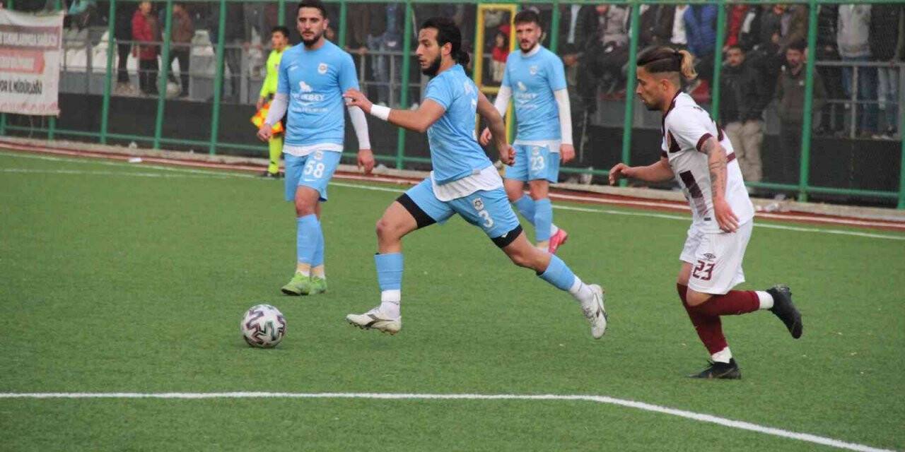 BAL: Fırat Üniversitesi: 4 - Kovancılarspor: 1