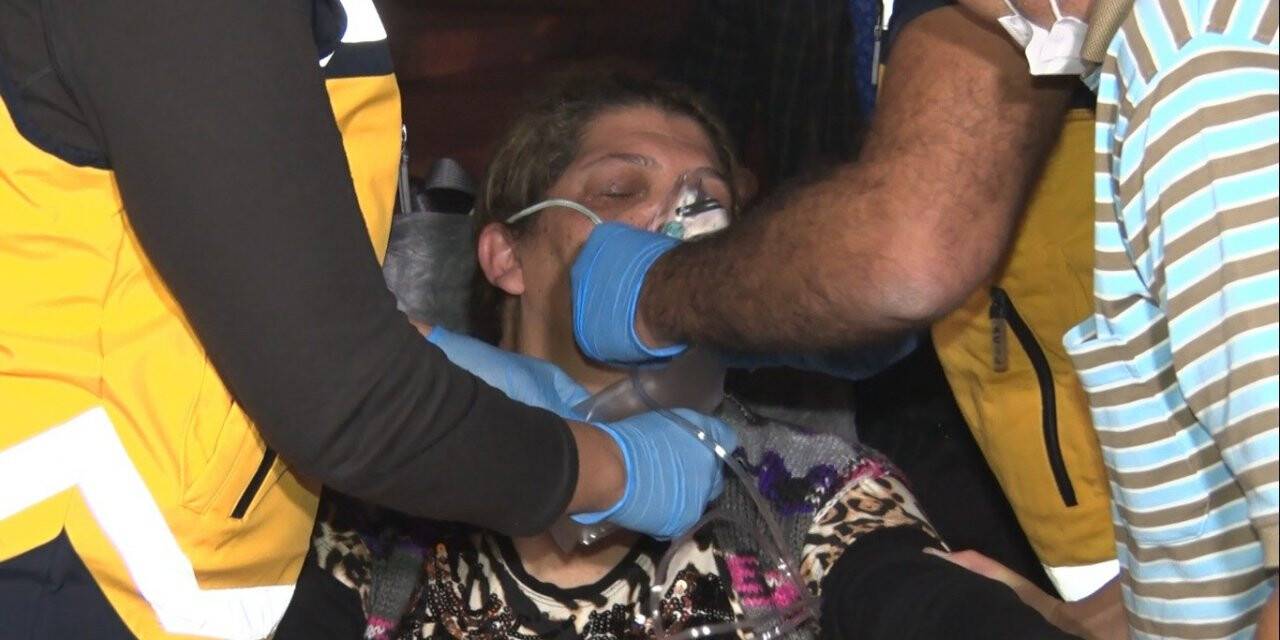 Antalya’da iki katlı binada çıkan yangında can pazarı