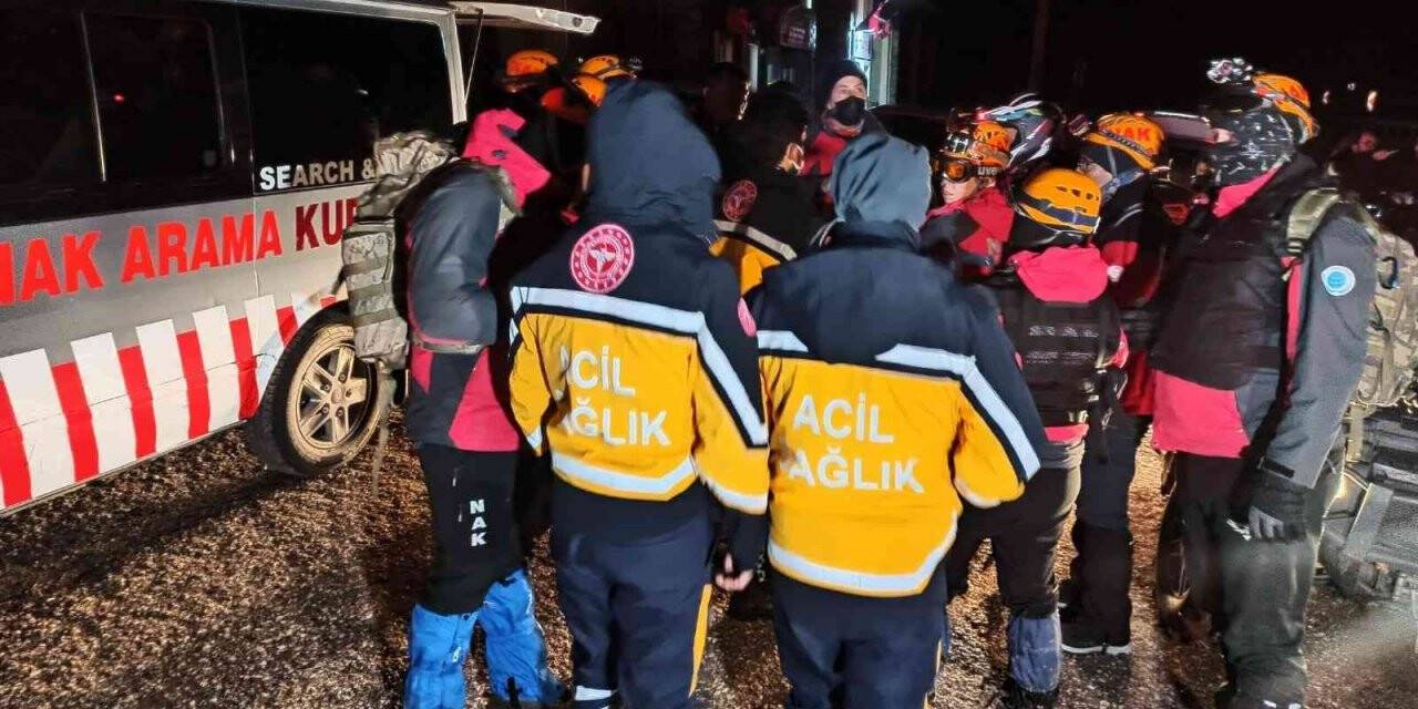 Uludağ’da 8 saattir mahsur kalan 3 kişinin isimleri ve mahsur kalmadan önceki görüntüleri ortaya çıktı