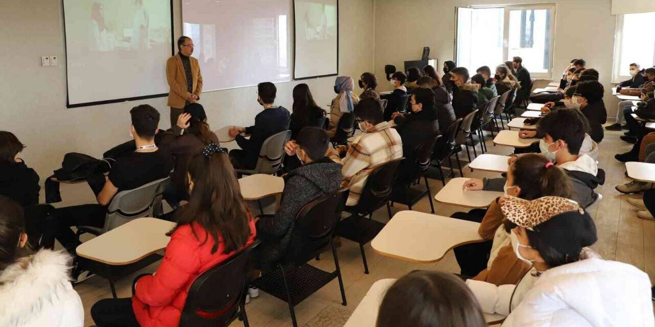 100 aileye tarihte yolculuk