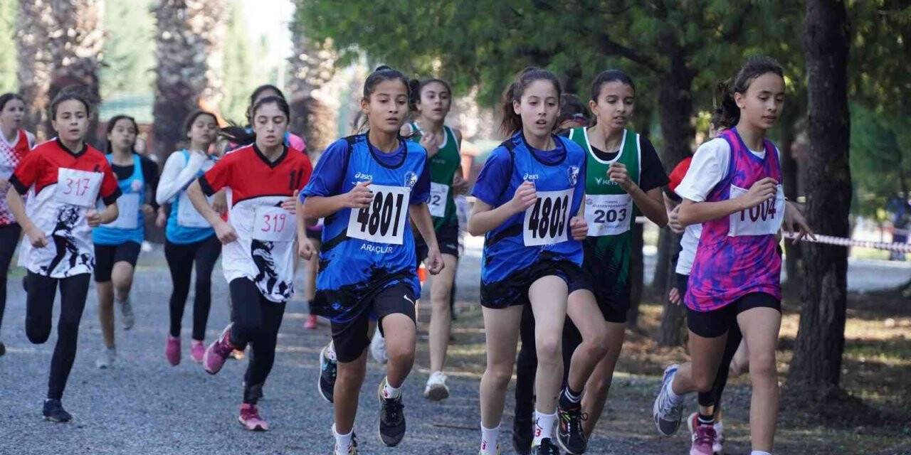 Kros Ligi 2. Kademe Bölge Yarışları Manisa’da yapıldı