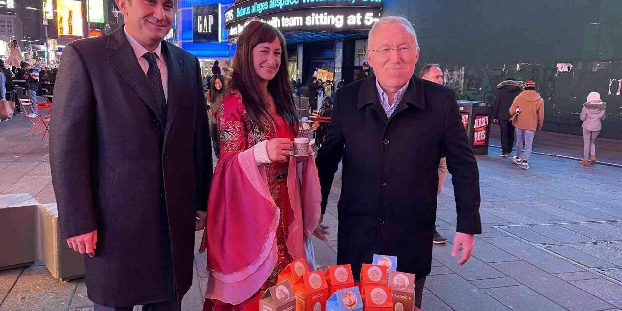 Türk Kahvesi günü, Times Meydanı’nda kutlandı