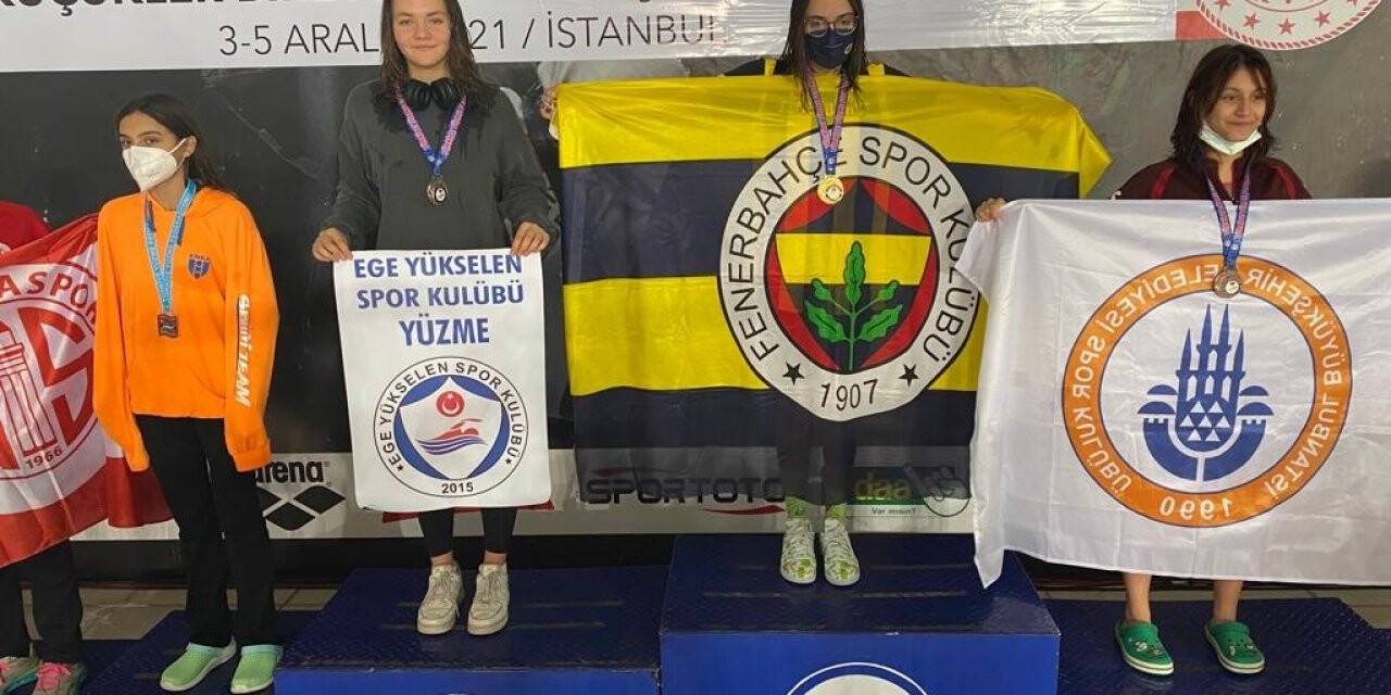 Söke’ye Türkiye Yüzme Şampiyonası’ndan 4 Türkiye ikinciliği geldi