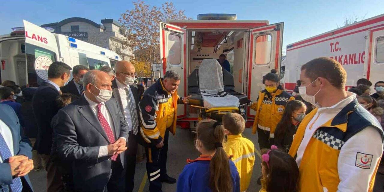 Konya’da Acil Sağlık Haftası kapsamında öğrenciler bilgilendirildi