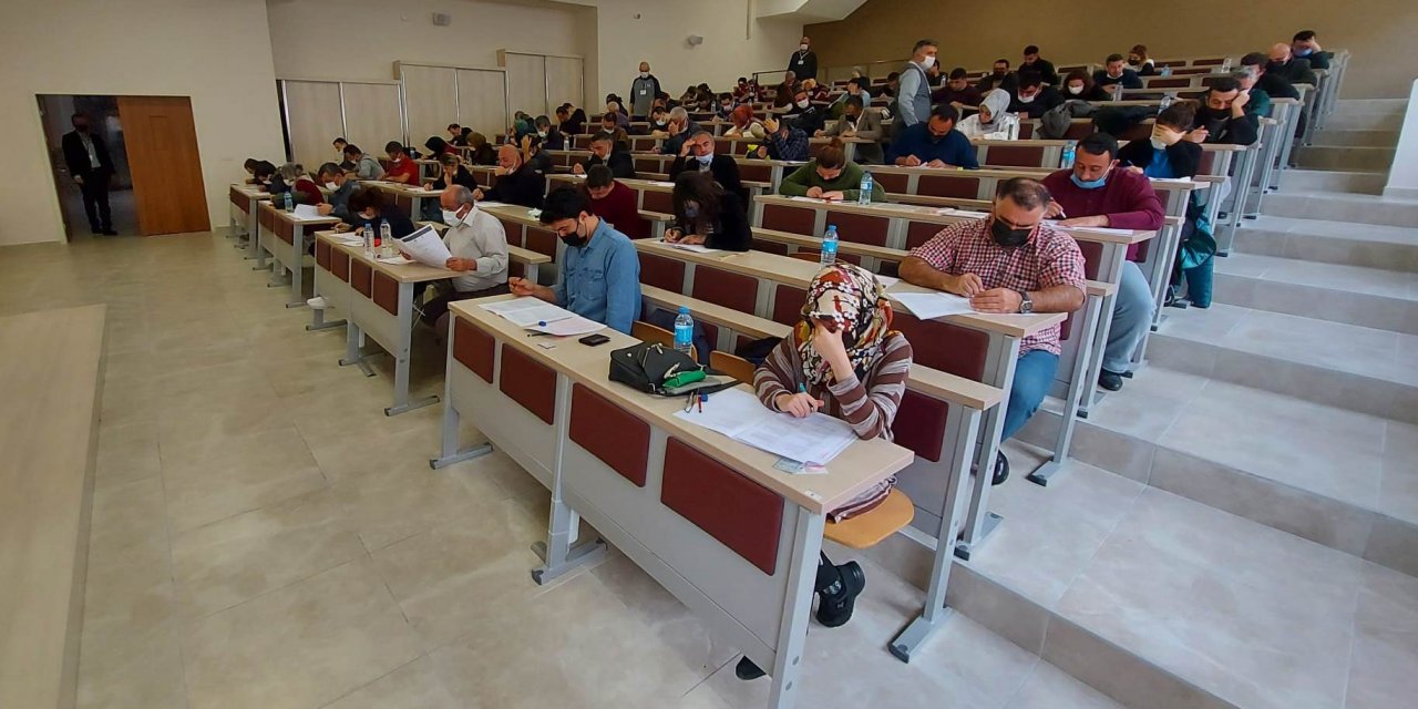 Konya devlet üniversitelerinin Görevde Yükselme sınavları NEÜ tarafından gerçekleştirildi