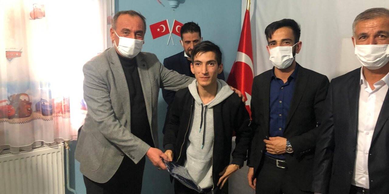 MHP Yunak'tan anlamlı ziyaret