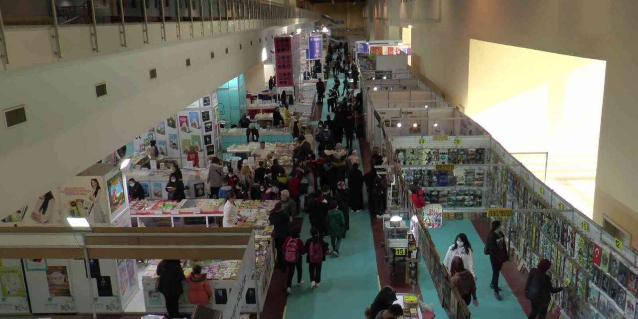 Kayseri 4. Kitap Fuarı’na 3 günde 214 bin 610 ziyaretçi