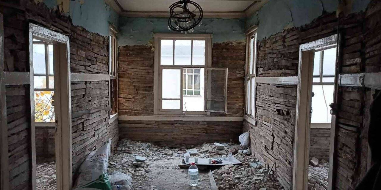 Ferdane Hanım Konağı’nda restorasyon çalışmaları başladı