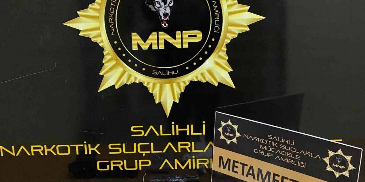 Manisa’da şüpheli şahıslardan metamfetamin çıktı