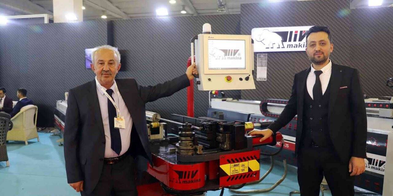 Yerli boru bükme makinesi ile dünyanın dikkatini çektiler