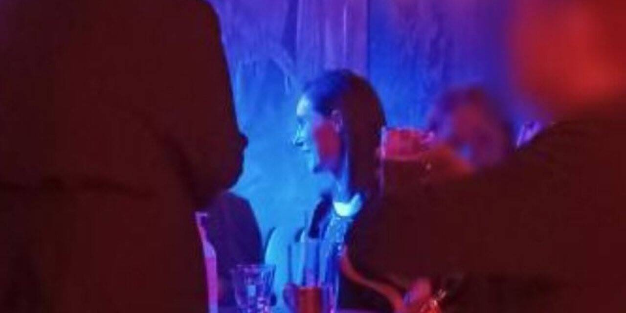 Bakanın pozitif çıktığı gün Finlandiya Başbakanı’nın gece kulübünde eğlenmesi tepki çekti