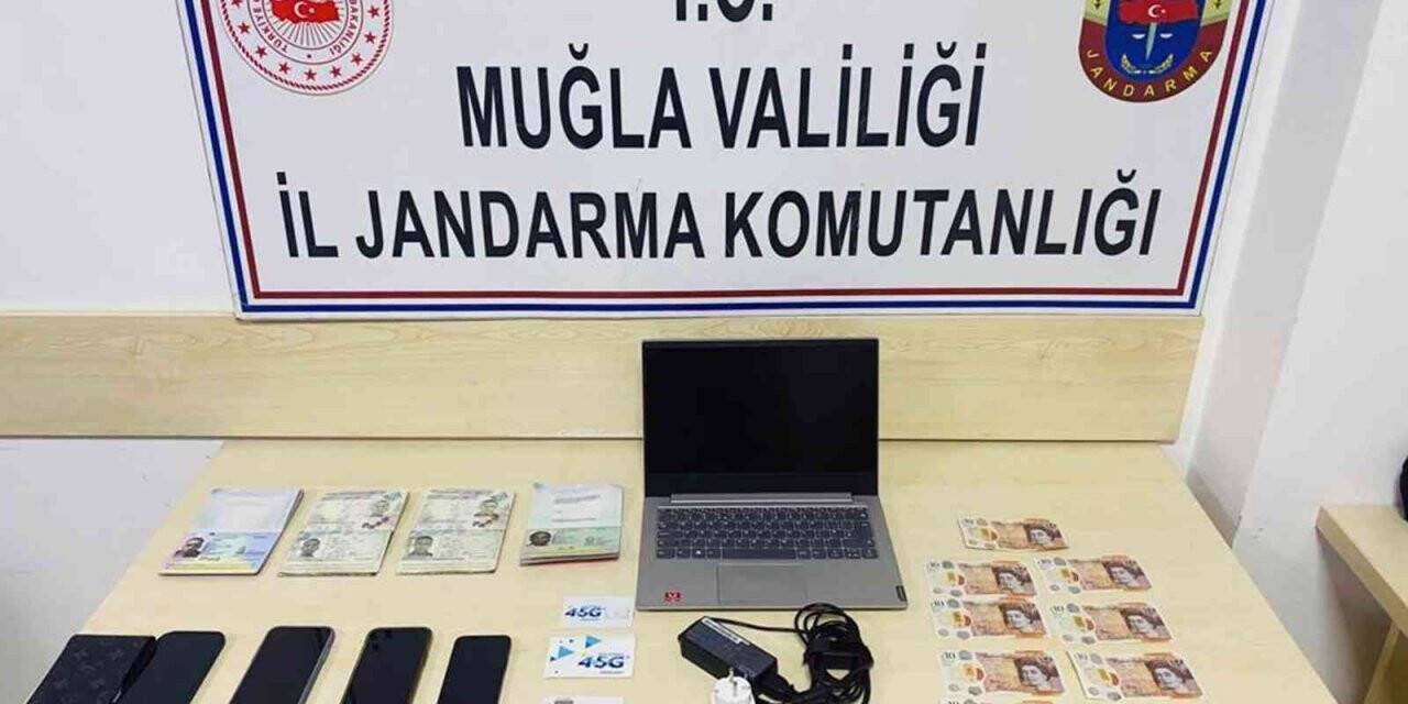 İngilizleri gasp eden 3 Fas’lı tutuklandı