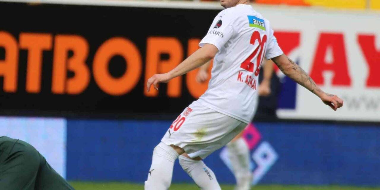 Alanyaspor maçının adamı Kerem!