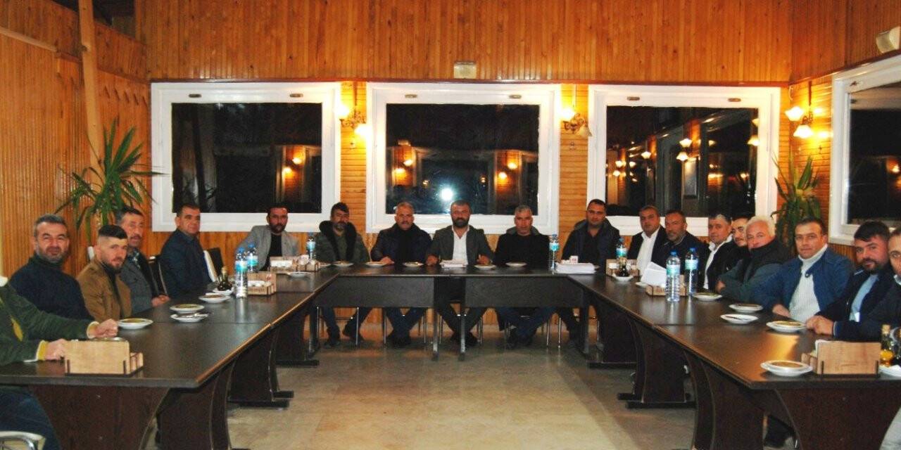 Sayan ve ekibi Konya  Pazarcılar Oda Seçimine  “İadeli Taahhütlü” girecekler