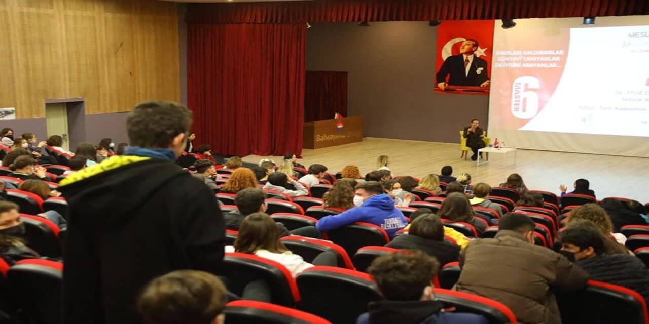 Başkan Sengel: "Gençlerin yaşadıkları kentle ilgili hayal kurabilmesini istiyorum"