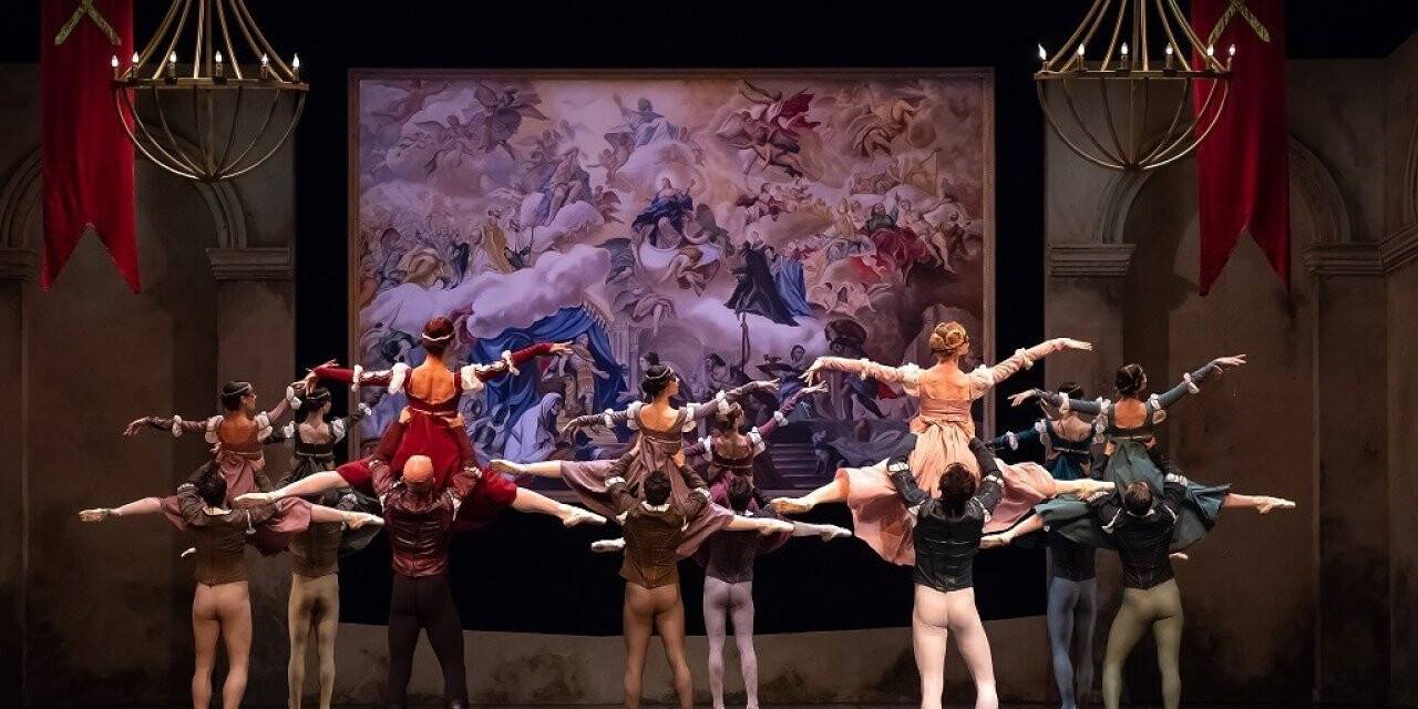 ‘Romeo ve Juliet’ gündüz gösterimi ile sahnede