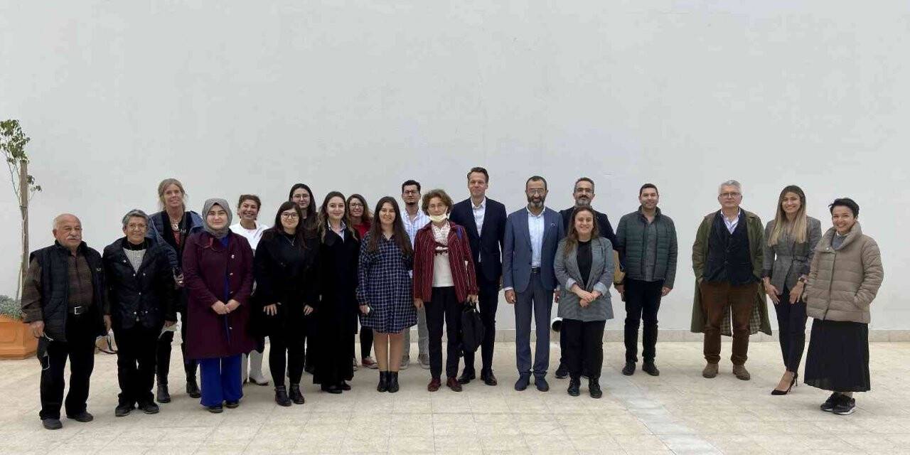 İsveç heyeti, yaşlılık çalışmaları için Muratpaşa’da