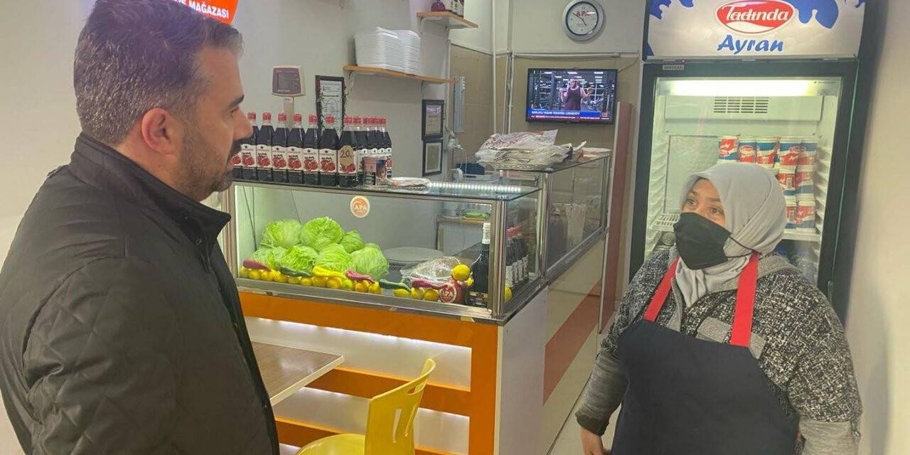 Başkan Çetin vatandaşlarla iç içe